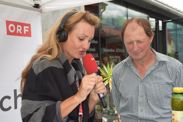 Stefan Nothdurfter im Gespärch mit Moderatorin Barbara Kohler.