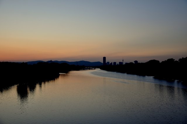 Neue Donau - Blick aus der Steinspornbrücke
