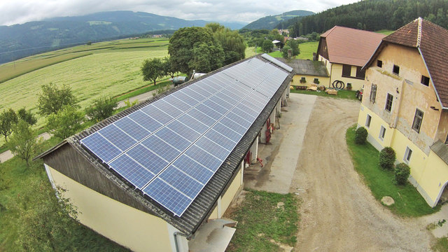 Eröffnung des ersten Sonnenkraftwerks mit Bürgerbeteiligung beim Schloss Leifling | Foto: Kärnten Solar