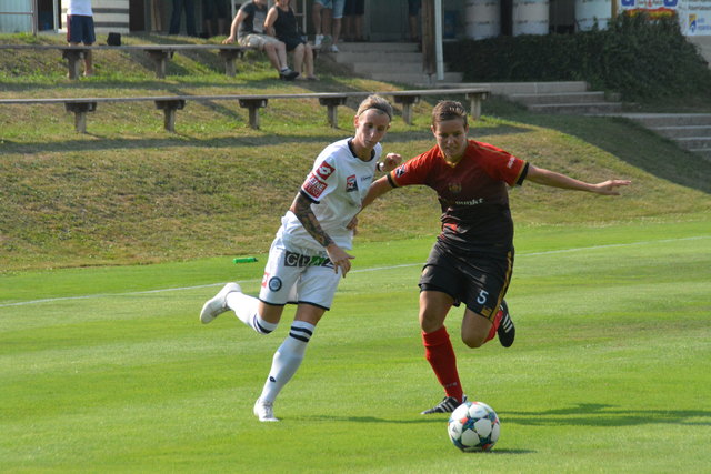 Südburgenland - Sturm Graz 1:1 (1:0); Daniela Tasch gegen Szabina Talosi (2. Runde)