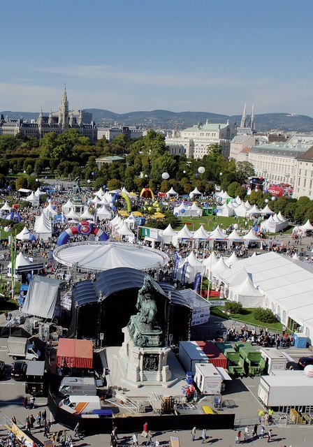 Der Heldenplatz wird am Tag des Sports zum größten Sportplatz Europas. | Foto: Bild Zolles/Steiger