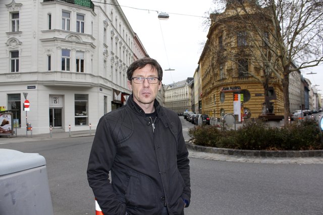 Ob Sparkassaplatz-Umgestaltung oder neue Bauprojekte: Grünen-Chef Christian Tesar lädt zur Diskussion ein.