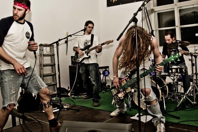 Die Band Franz Fuexe mit Mitgliedern aus dem Mostviertel sorgt vor allem live für tolle Stimmung.