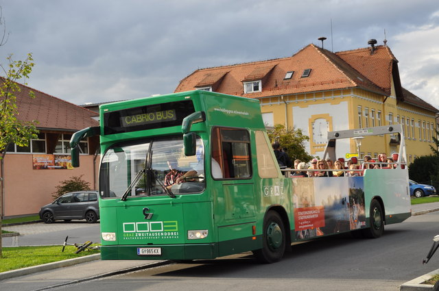 Per Cabriobus kommen Besucher des Festes ganz einfach von Judendorf nach Gratwein.