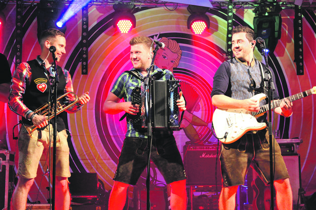 Die „Grabenland Buam“ brachten die Stimmung zum Kochen. | Foto: Brunner