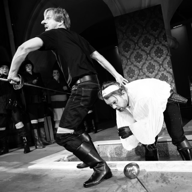 Cyrano de Bergerac - die Komödie vom hässlichen Poeten - lockte das begeisterte Komödienpublikum ins Schloss | Foto: KK/Riebler