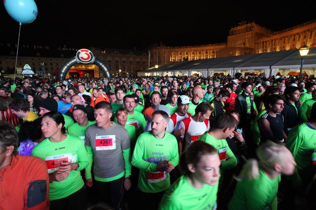 Tausende Läufer werden auch beim 8. Vienna Night Run am Ring erwartet. | Foto: leisuregroup.at/Jobst