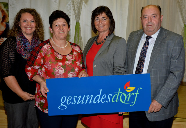 PGA Regionalmanagerin Glatz Sonja MA, Leidl Walpurga, Arbeitskreisleiterin Mag. Berger-Gruber, Bgm. Pfneisl Rudolf