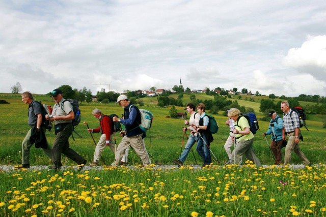 Der erfahrene Pilgerwegbegleiter Franz Muhr wird die Wanderung begleiten.