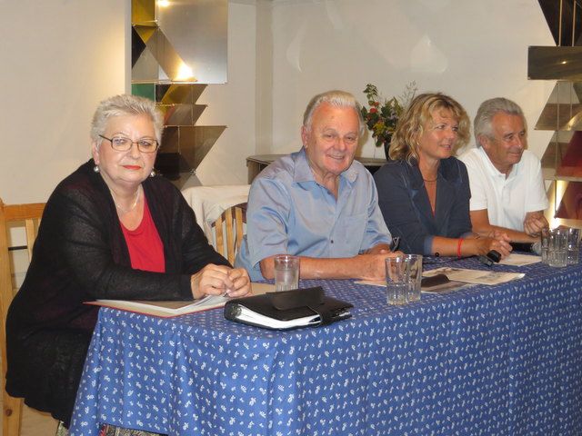 V. l.: Renate Gyaki, Walter Dujmovits, Doris Seel (Hianzenverein) und Willi Pammer.