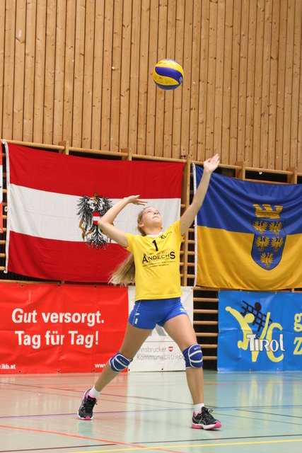 Volleyball auf sehr hohem Niveau .. Service VC Tirol