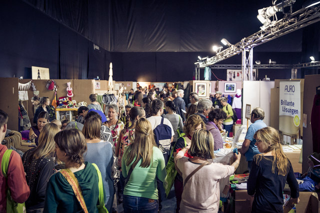 Besucherandrang in der Messe. | Foto: by sahlia