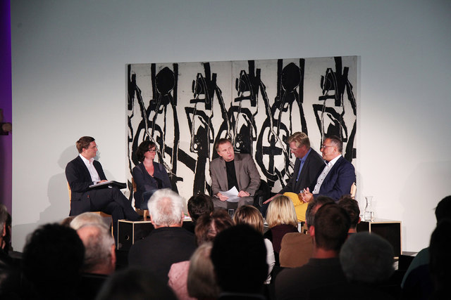 A. Rabl, E. Mayerhofer, J. Reindl-Schwaighofer und W. Zaunmüller diskutierten unter Leitung von Günter Kaindlstorfer (Mi.). | Foto: MKH