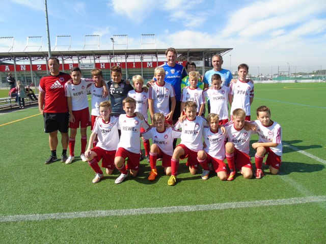 Die ASKÖ Ohlsdorf zu Besuch beim FC Ingolstadt: U14 der ASKÖ Ohldorf mit Trainerstag und Ingolstadt-Trainer Ralph Hasenhüttl. | Foto: ASKÖ Ohlsdorf