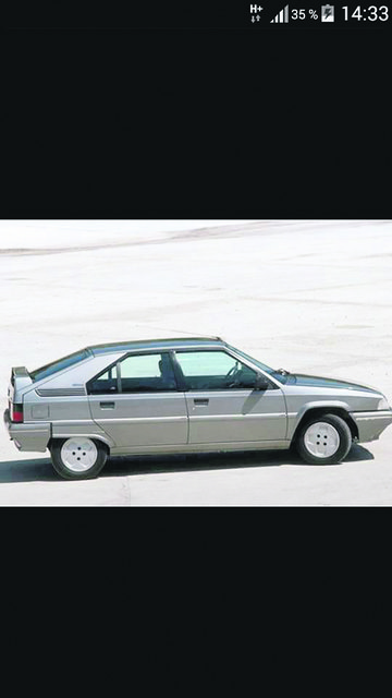 Der alte siberne Citroen, Baujahr 1987, ist ein ausgefallenes Auto. | Foto: Polizei