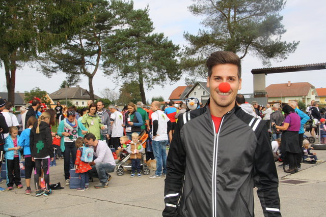 GR Alexander Ernst beim Start zum Rote-Nasen-Lauf in Werndorf.