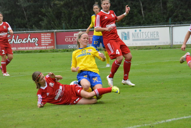 Südburgenland - St. Pölten-Spratzern 0:4 (0:1); Lisa Strobl gegen Jennifer Pöltl (6. Runde)