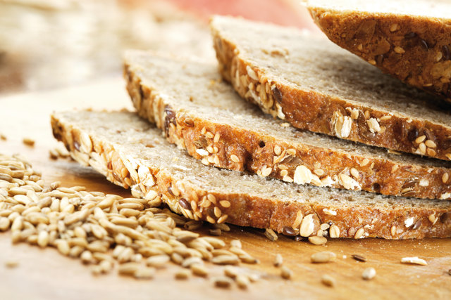 Brot backen folgt einem uralten Prinzip, das sich grundsätzlich bis heute nicht verändert hat. | Foto: Archiv