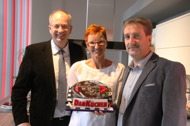 Ortschef Manfred Sampl mit Alberta und Martin Moser. | Foto: Johanna Moser