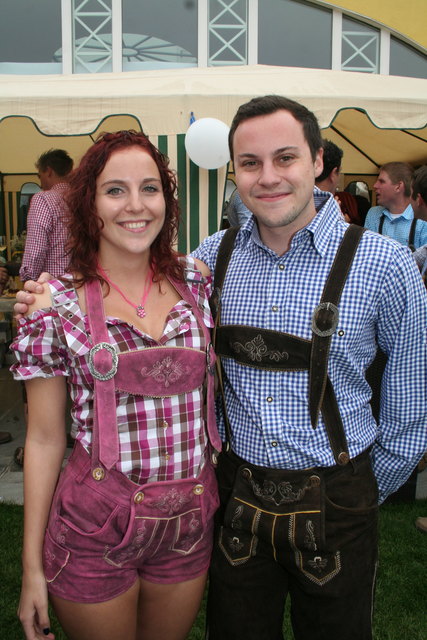 Nina und Nikolaus Zacherl waren beim Oktoberfest des Musikvereins Neulengbach-Asperhofen dabei.