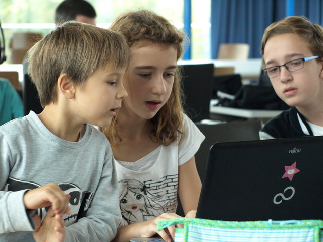 Die Kinder tauchten ein Wochenende lang in die faszinierende Welt des Programmierens. | Foto: Knipp