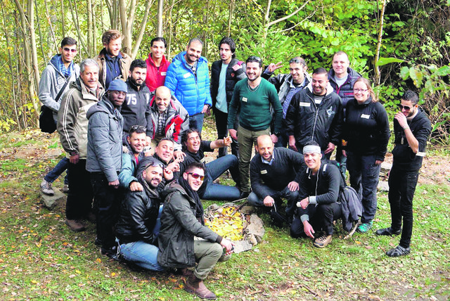 Asylwerber aus Oberzeiring verbrachten einen Tag im "wunderwald". Foto: KK