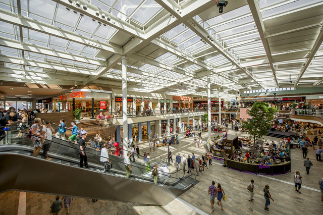 Auch die Weberzeile Ried wird während der Europameisterschaft zum Treffpunkt für Fußball-Fans. | Foto: Karin Lohberger