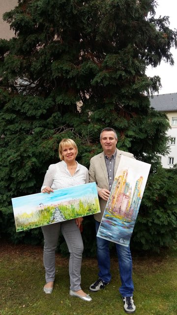 Kunstvoll: Evelyn Baumgartner und Walter Markus laden zur ersten Austellung in das Rathaus der Stadtgemeinde Althofen | Foto: KK