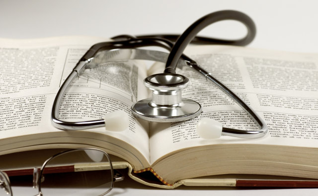 Prim. Priv.-Doz. Dr. Andreas Brunner beantwortet Ihre Gesundheitsfragen.