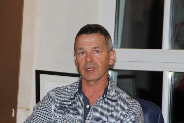 Cheftrainer Reinhard File