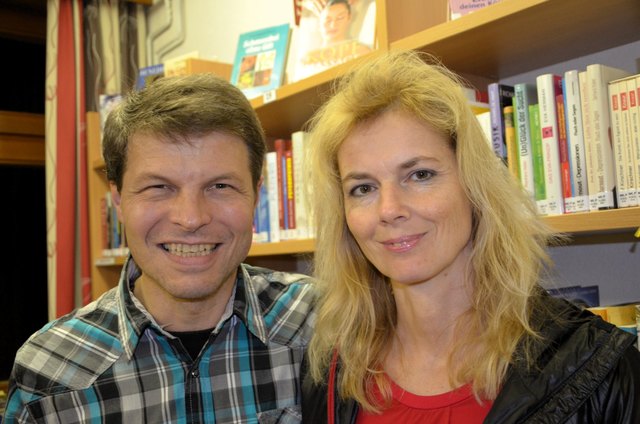 Aus Kleblach-Lind sind Harald und Heidi Maier zur Lesung gekommen