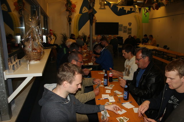 Fullhouse nicht beim Pokern, sondern beim Schnapsen...