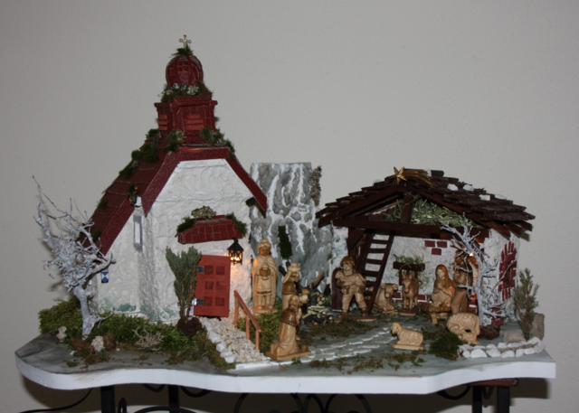 Krippe mit Piesdorfer Filialkirche