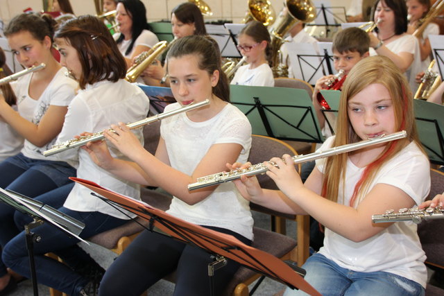 Ob Musikschulen oder Tamburica: Der Nachwuchs sammelt hier Auftrittserfahrungen. | Foto: Sonja Radakovits-Gruber