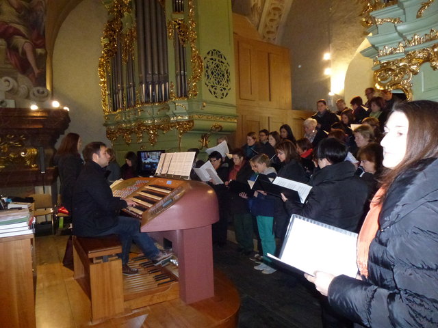 Chor aus Reinsberg "inwendig woarm" und Kirchenchor Reinsberg