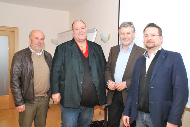 IGO-Obmann Oswald Marolt, EDV-Experte Siegfried Arztmann, Wirtschaftsexperte Michael Assam und Crowdfunding-Spezialist Michael Gasser