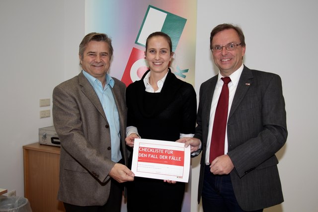 WK-Regionalstellenobmann Herbert Spitzer mit den Referenten Dagmar Gruber und Leopold Strobl (v.l.).