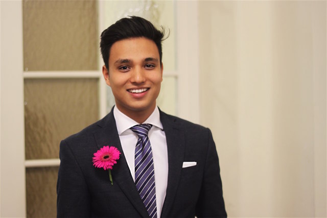 Yannick Shetty, Tiroler mit indisch-koreanischen Wurzeln, ist heuer als NEOS-Bezirksrat ins Bezirksparlament eingezogen. | Foto: Neos