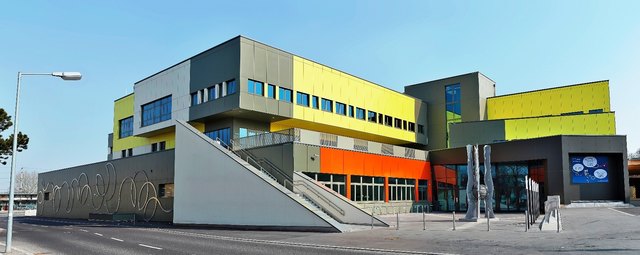 Pleitefall in der Pleitehalle: Auch die Tischtennis-Akademie muss w.o. geben.