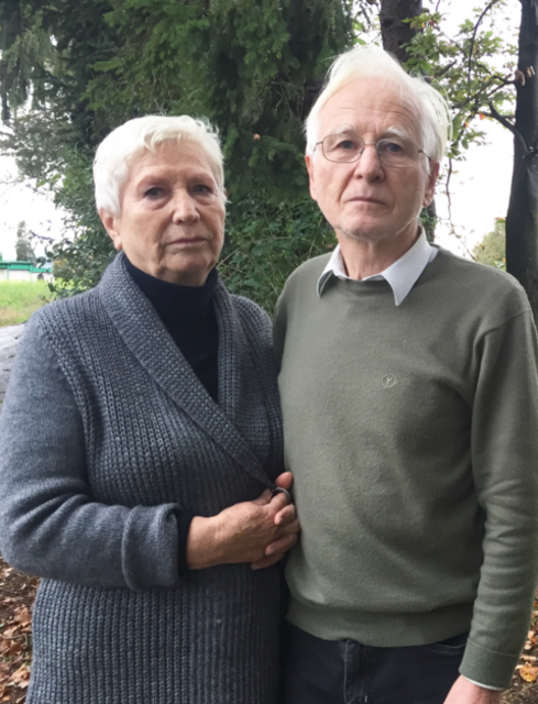 Entnervt: Katharina und Caolus Holzschuh wohnen seit den 1960ern am Vassacher Feld