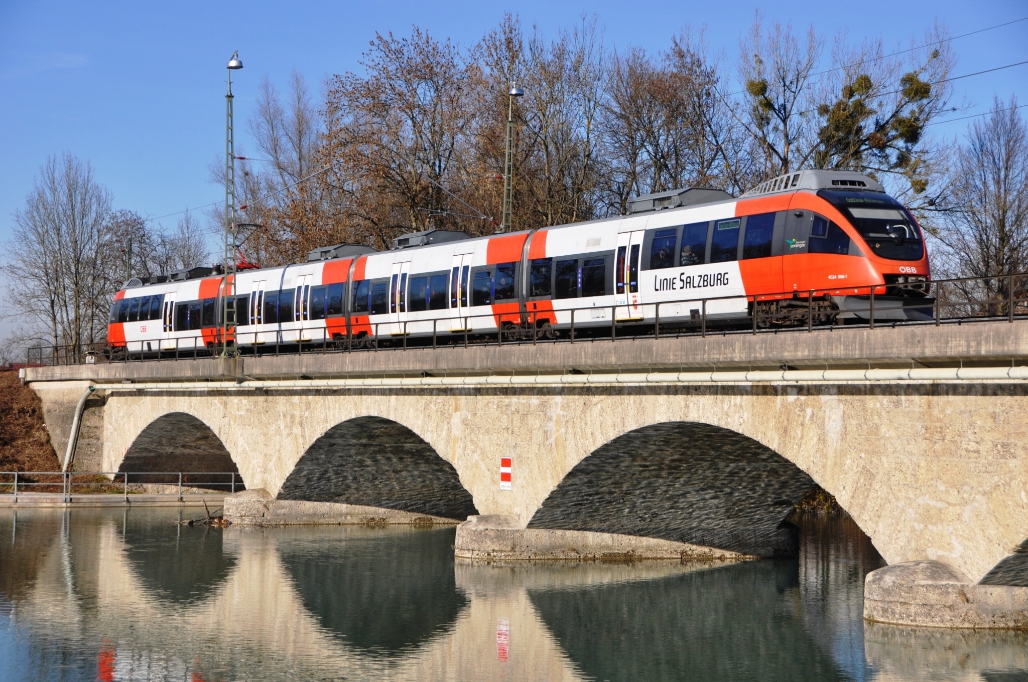 Nach München fahren alle Züge SalzburgStadt Nach München fahren alle Züge SalzburgStadt