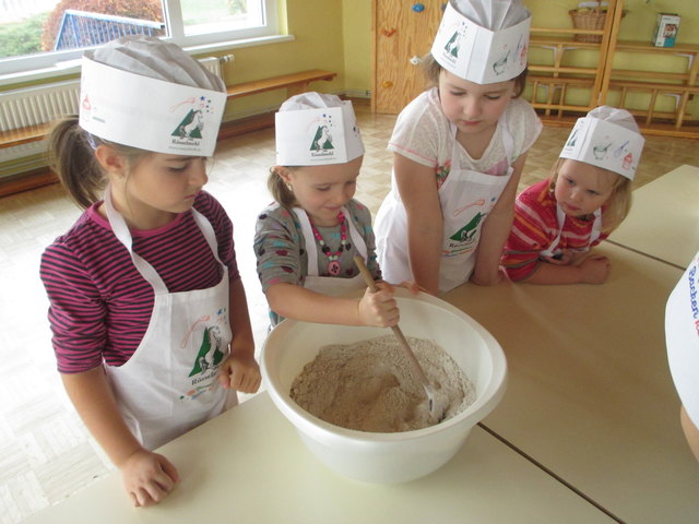 Projekt selber backen im Kindergarten St. Michael - Leoben