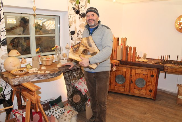 Vielfalt: Alfred Krainer in seinem Schauraum im Schwalbenweg in St. Veit