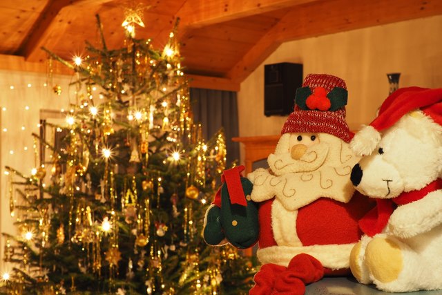 Santa Claus is coming to town