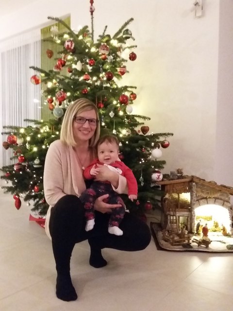 Lia Kristins erster Christbaum