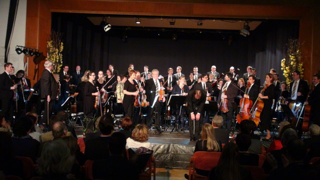 Dirigent Johann Assinger und das Symphonische Orchester Leibnitz pflegen seit Jahren die Tradition der Neujahrskonzerte.
