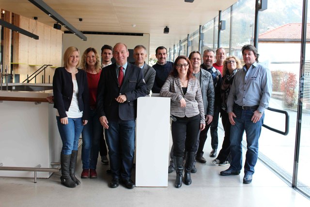 Die Liste "Bürgermeister Arno Guggenbichler und Team" geht mit viel Elan in die Gemeinderatswahlen am 28. Februar.