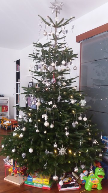 Das Christkind hat sich heuer besonders bemüht :-)