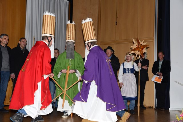 Die Kaledagruppe aus Mellweg/Latschach war eine der insgesamt 13 bunt gewandeten Dreikönigs-Formationen