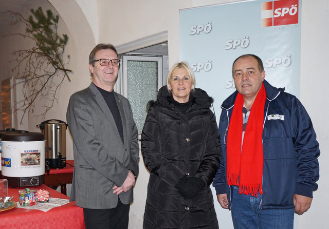 GR Manfred Atteneder (Groß Gerungs), GR Adelheid Hechinger (Arbesbach), GR KommR Herbert Kraus (Wirtschaftsverband Zwettl) - v.l.